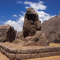 Complejo arqueológico de Qenko (Cusco)